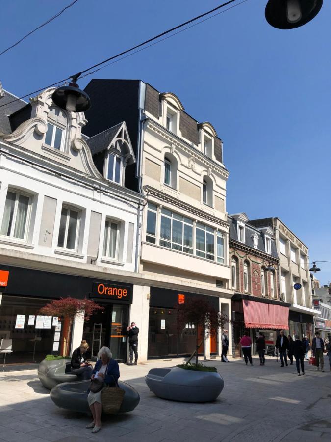 Au Coeur Du Marche 4 Etoiles Apartment Fecamp Exterior photo